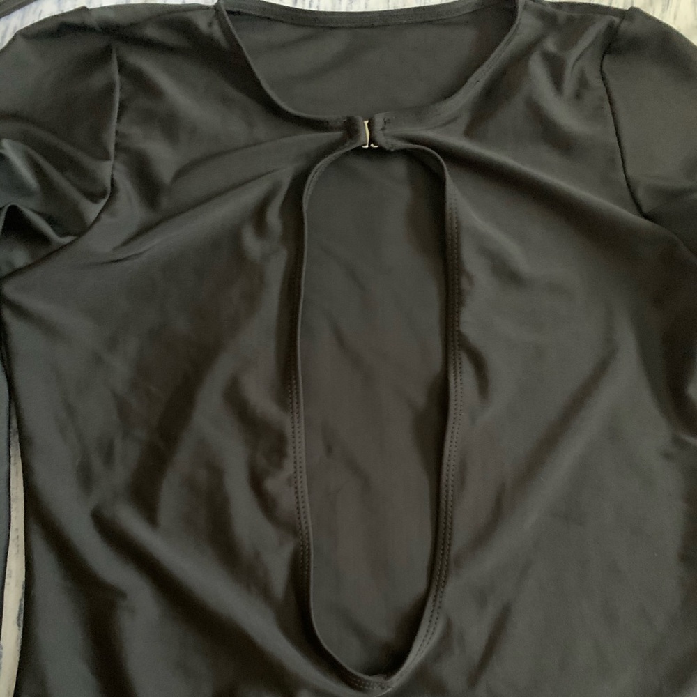 One piece long sleeve bathing suit